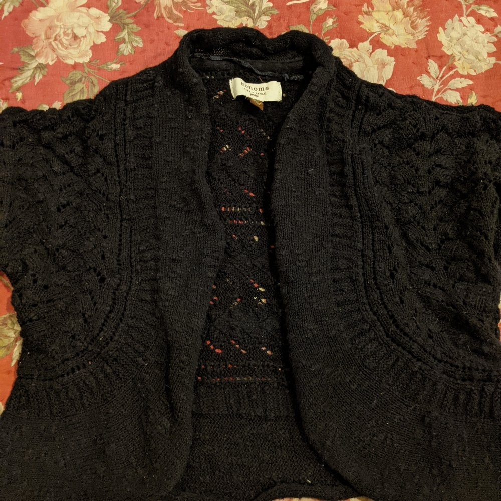 Cropped, knit, black shrug